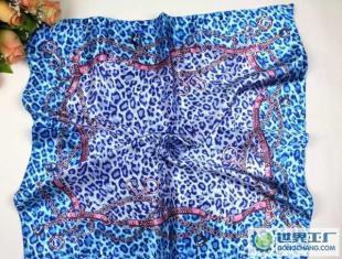 豹丝真丝色丁60CM大方巾 外贸库存现货围巾批发一条起批混批