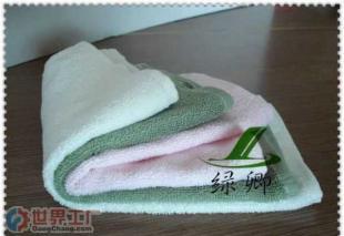 竹纤维方巾 自然之选，家居生活的绿色伴侣